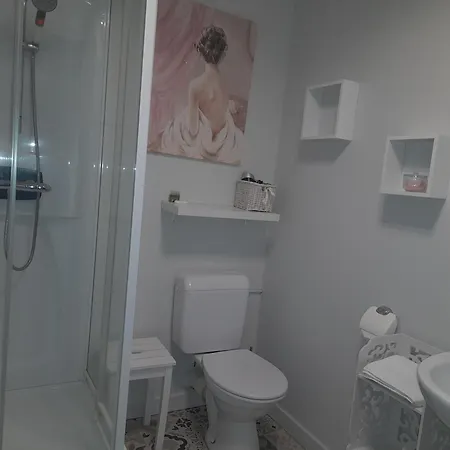 La Maison du Prince de Condé Charroux-dʼAllier Extérieur photo