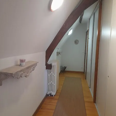 La Maison du Prince de Condé Charroux-dʼAllier Extérieur photo