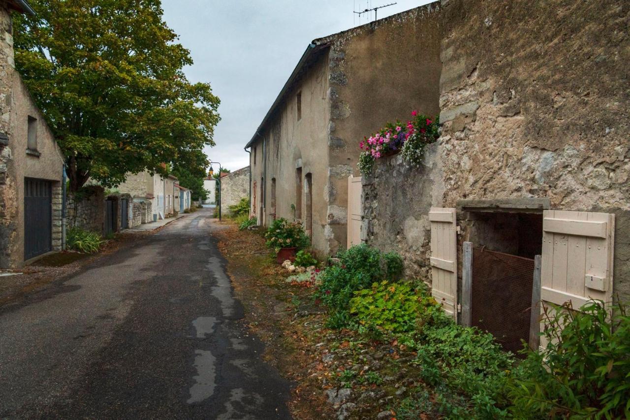 La Maison Du De Conde Casa de hóspedes Charroux-dʼAllier