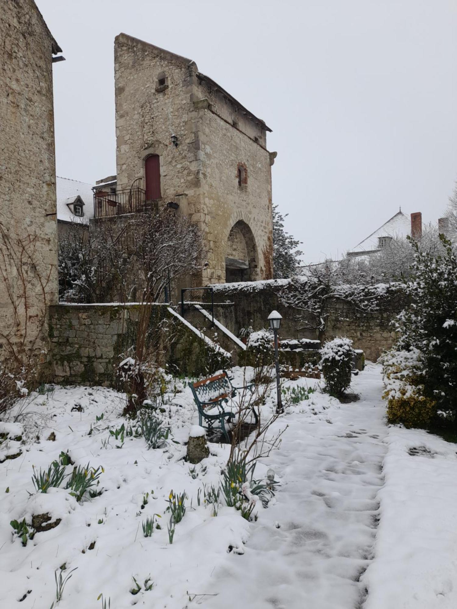 La Maison Du De Conde * Charroux-dʼAllier